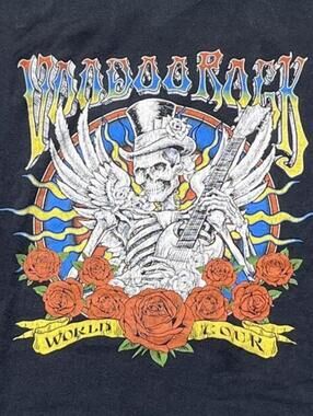 Voodoo Rock Preowned Large T-shirt